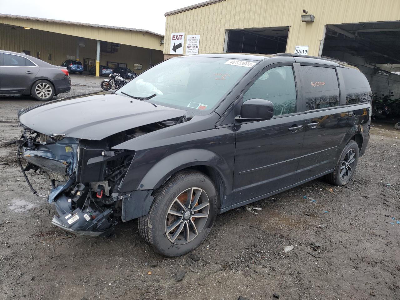 2017 DODGE GRAND CARAVAN GT