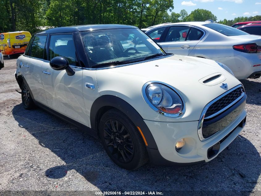 2017 MINI COOPER S