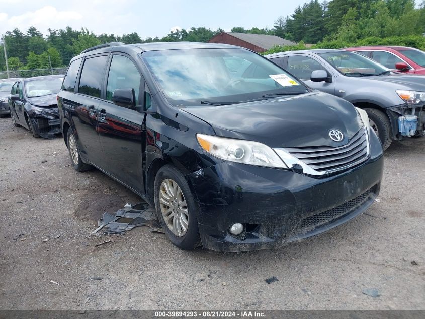 2013 TOYOTA SIENNA XLE/LIMITED