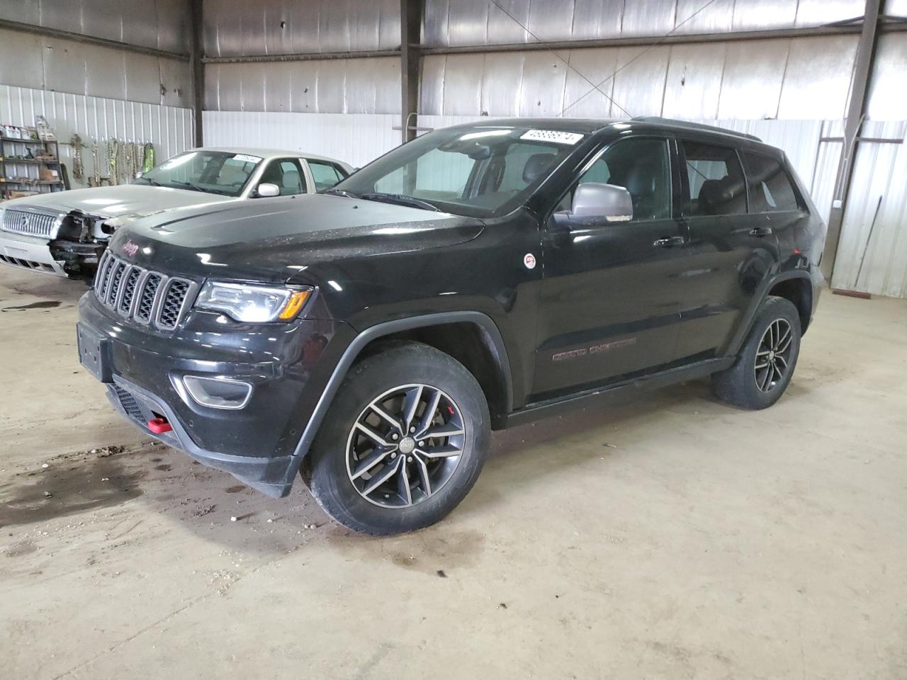 2017 JEEP GRAND CHEROKEE TRAILHAWK