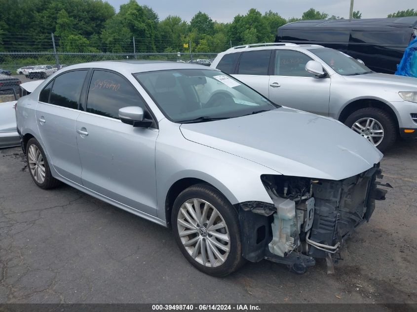 2015 VOLKSWAGEN JETTA 1.8T SE