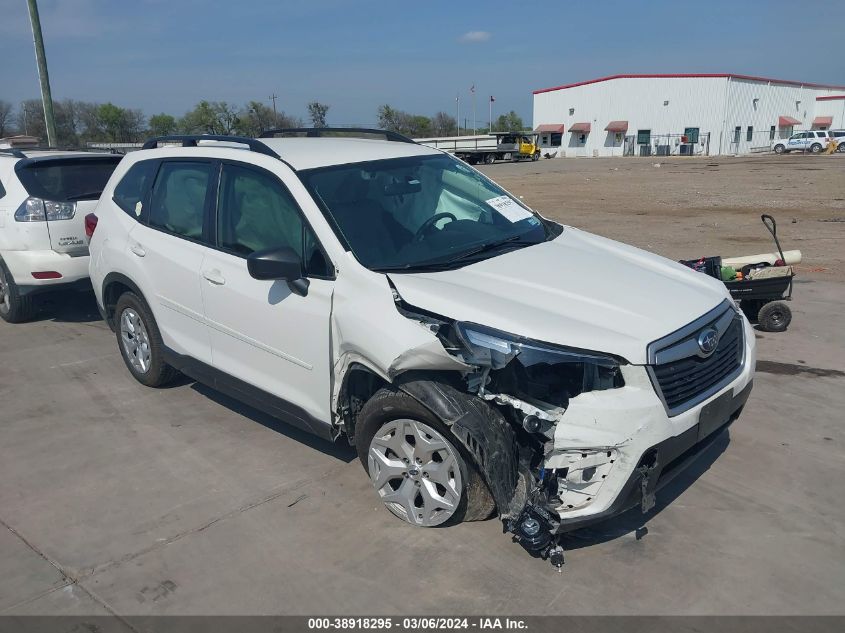 2021 SUBARU FORESTER