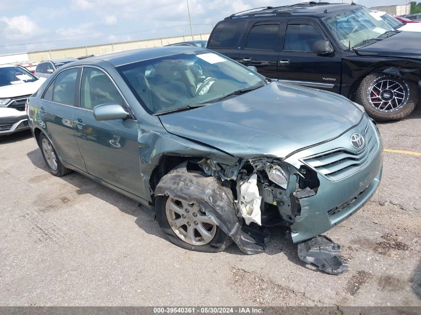 2011 TOYOTA CAMRY LE