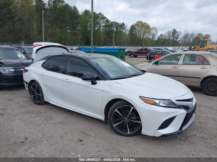 2019 TOYOTA CAMRY XSE