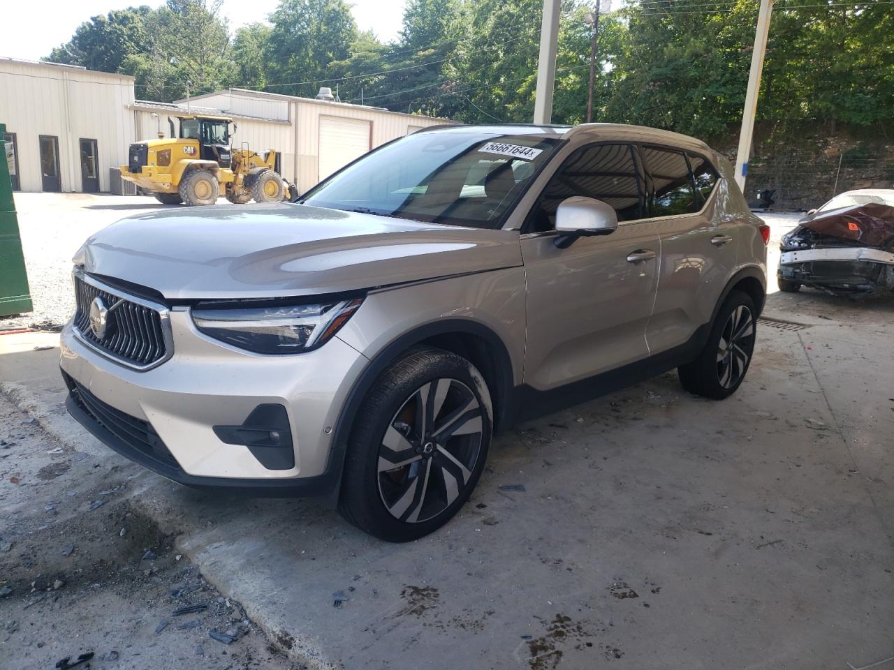 2024 VOLVO XC40 ULTIMATE