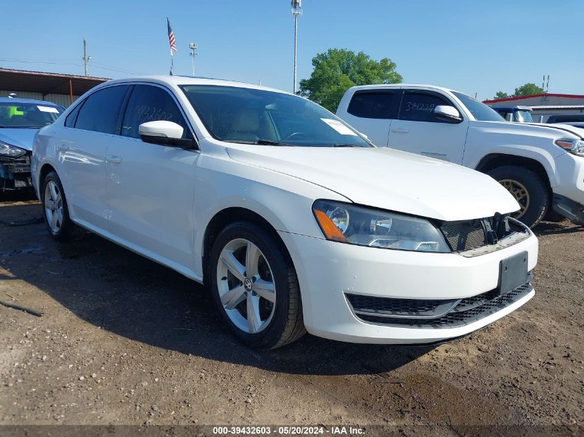 2013 VOLKSWAGEN PASSAT 2.0L TDI SE