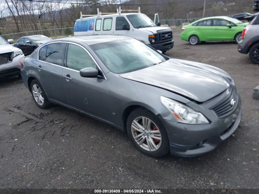 2015 INFINITI Q40