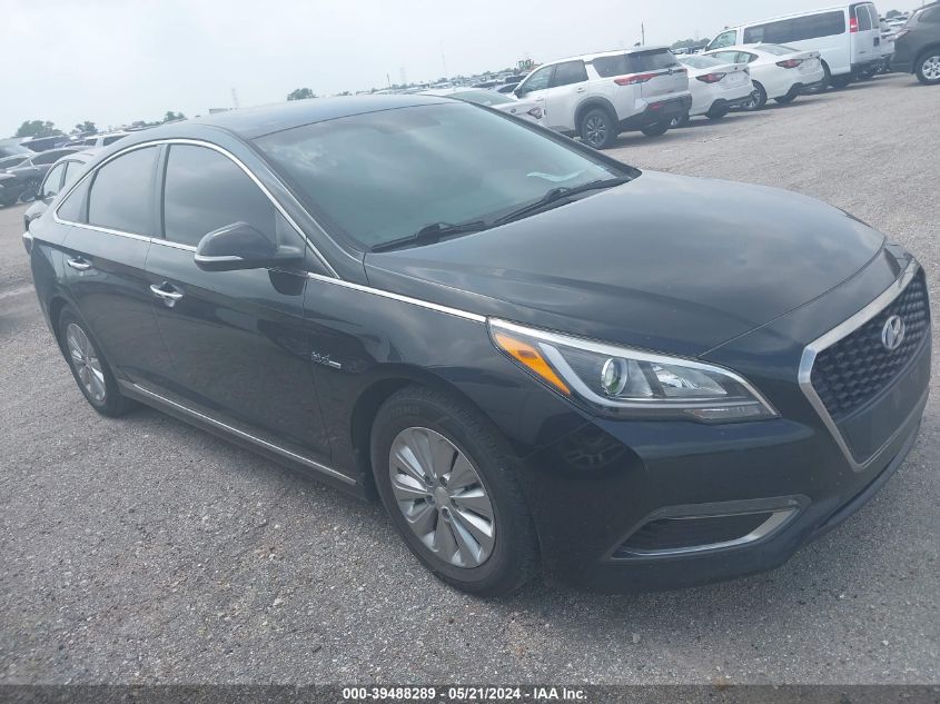 2016 HYUNDAI SONATA HYBRID SE