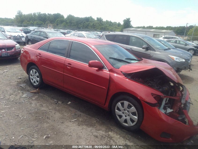 2011 TOYOTA CAMRY LE