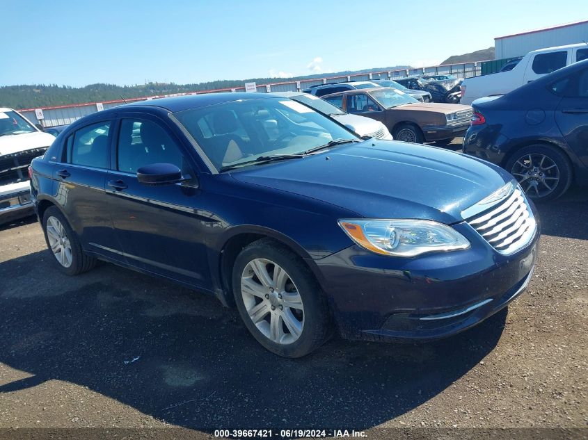 2013 CHRYSLER 200 LX