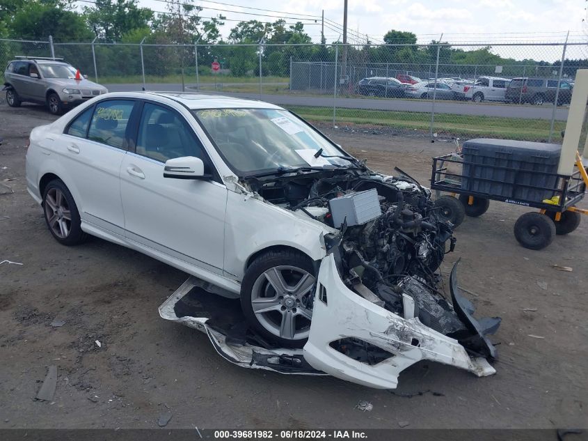 2011 MERCEDES-BENZ C 300 LUXURY/SPORT