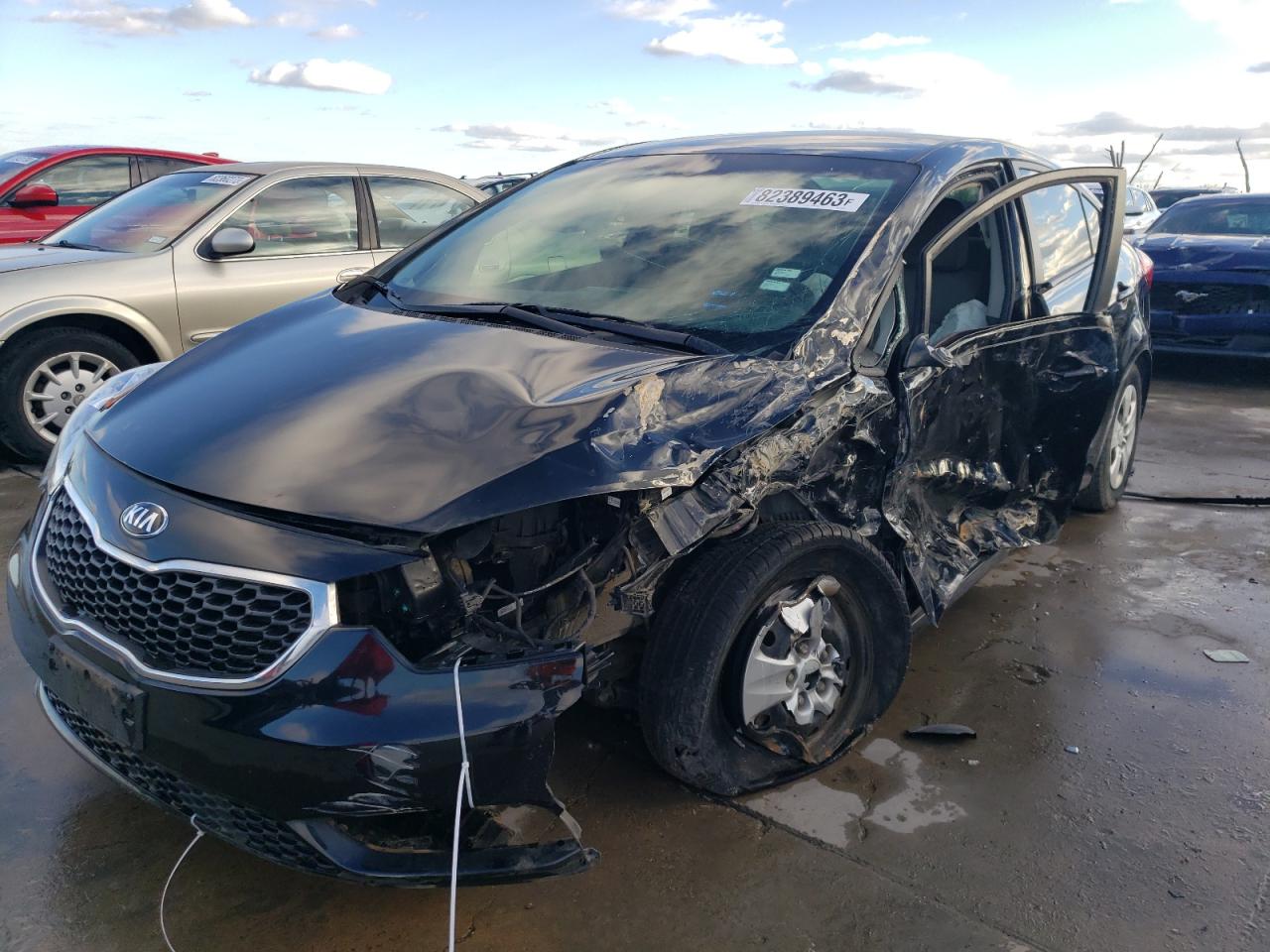 2014 KIA FORTE LX