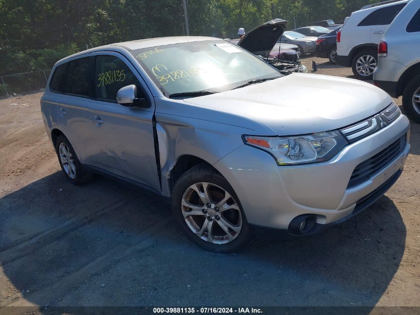 2014 MITSUBISHI OUTLANDER SE