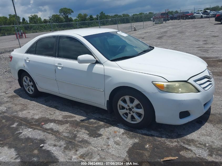 2011 TOYOTA CAMRY LE