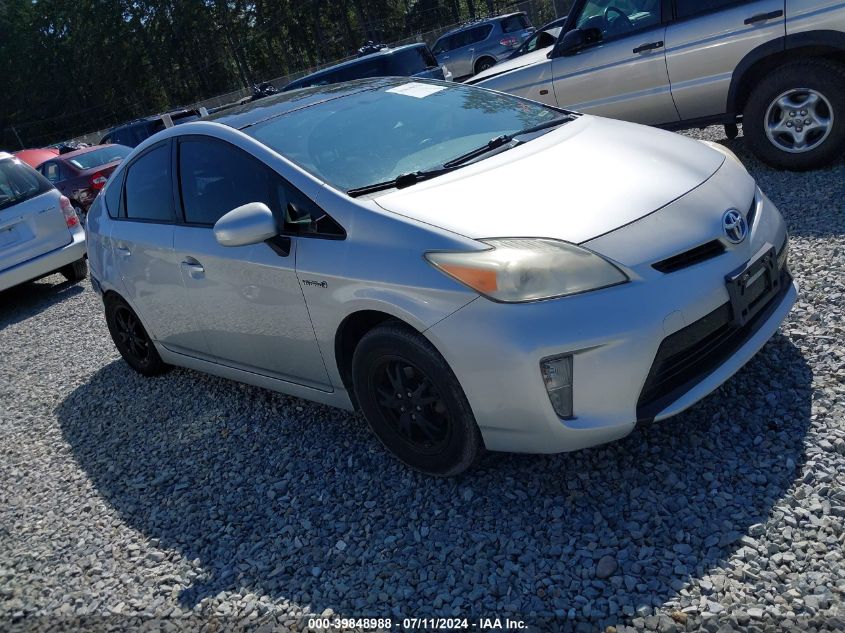 2013 TOYOTA PRIUS THREE