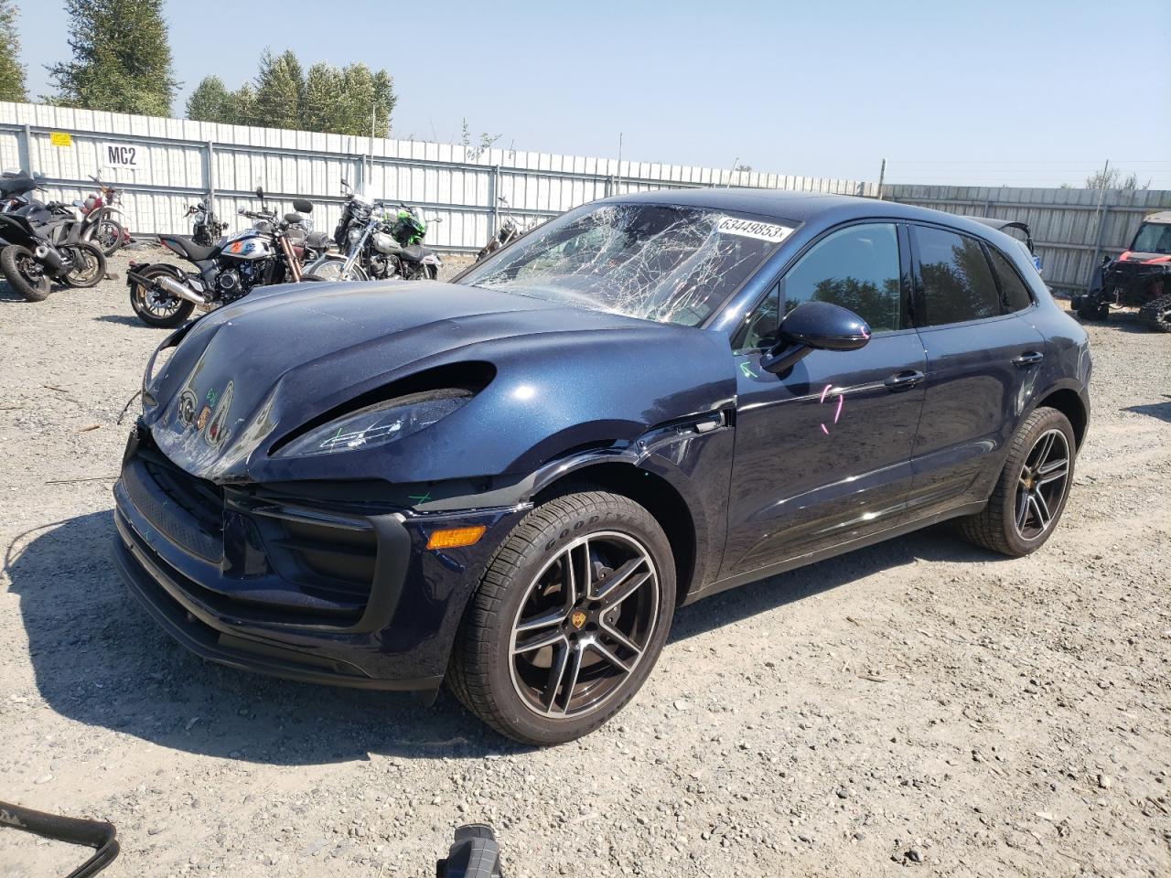 2022 PORSCHE MACAN