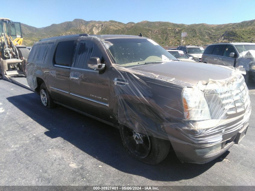 2011 CADILLAC ESCALADE ESV PREMIUM