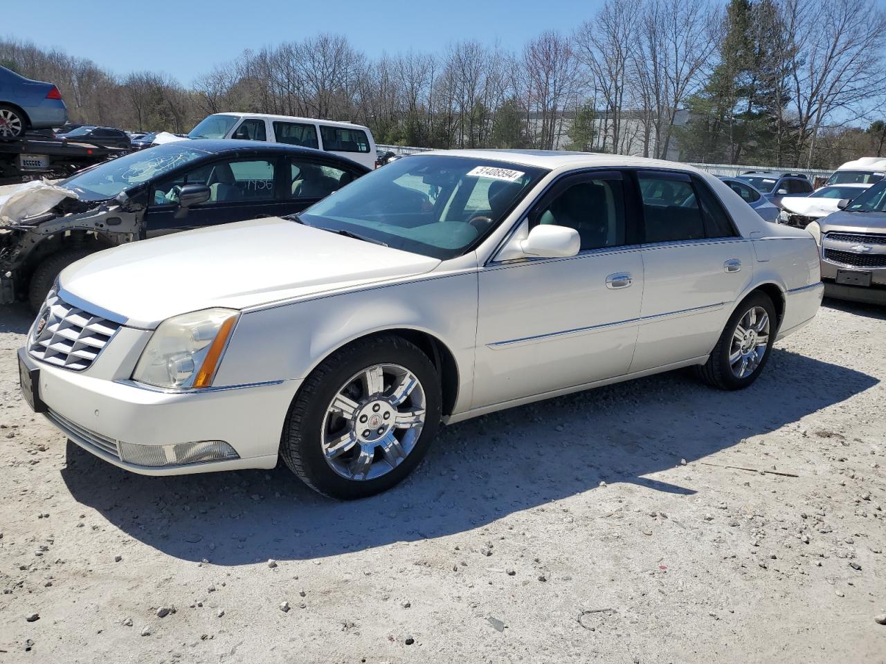 2010 CADILLAC DTS PLATINUM