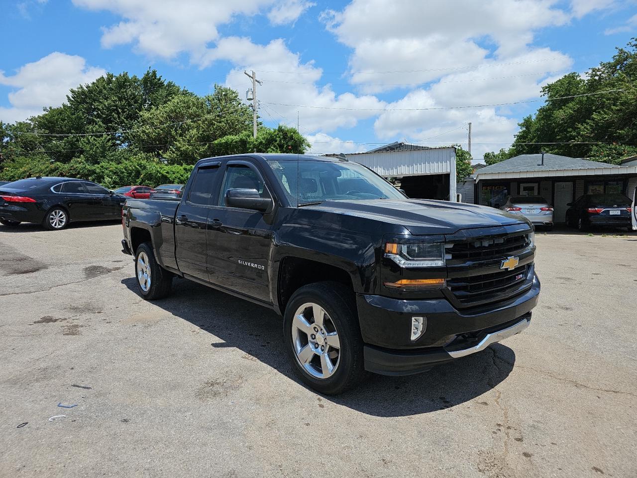 2017 CHEVROLET SILVERADO K1500 LT