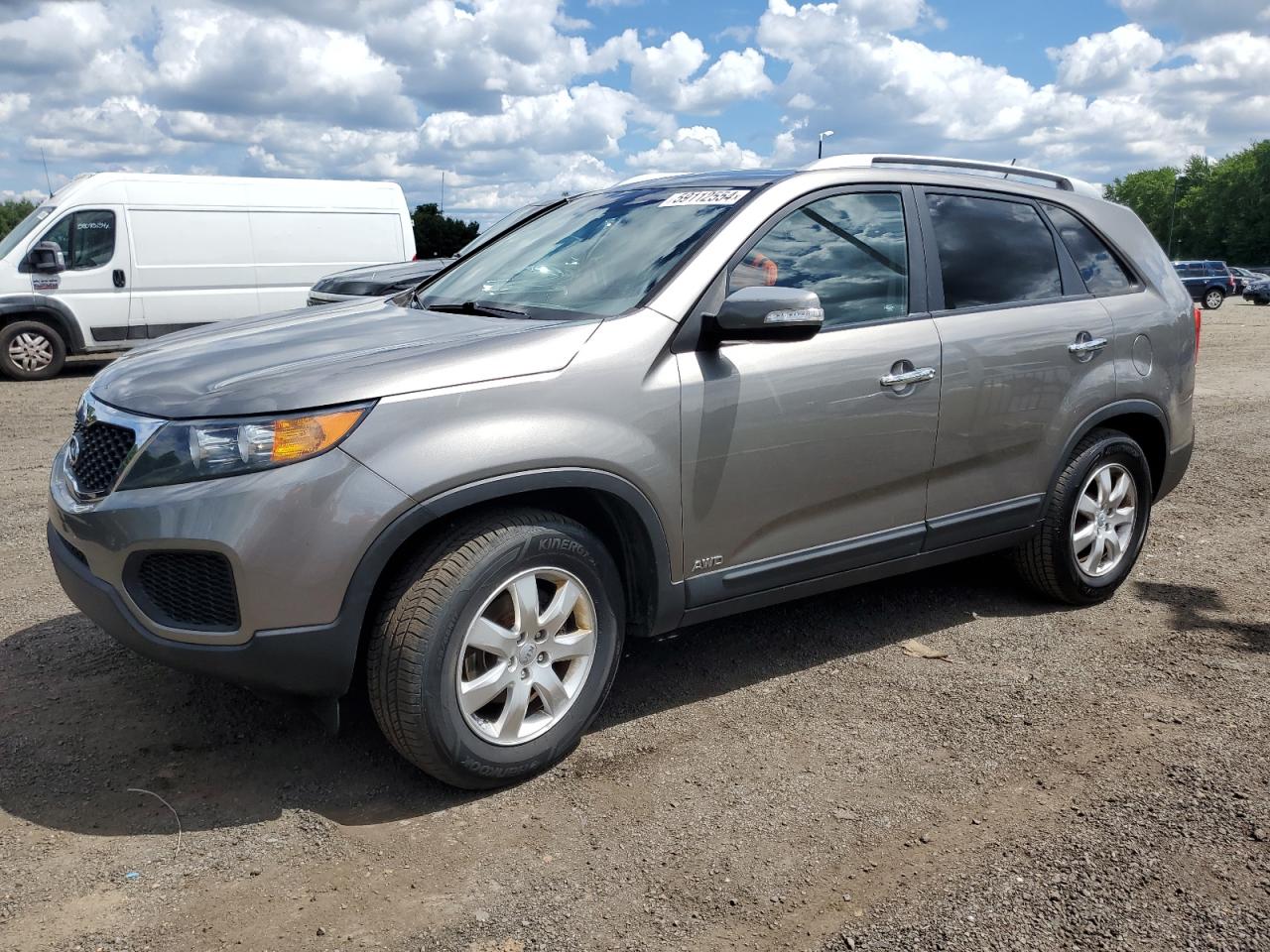 2013 KIA SORENTO LX