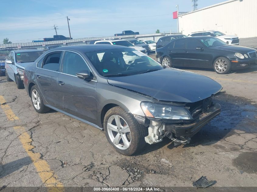 2012 VOLKSWAGEN PASSAT SE