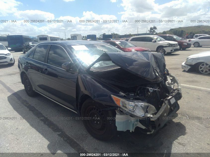 2014 TOYOTA CAMRY LE