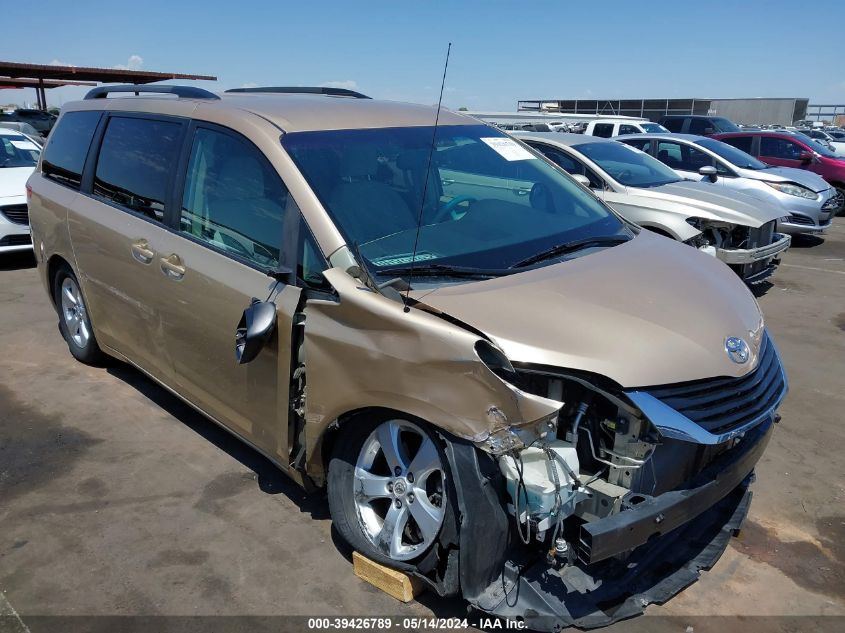 2011 TOYOTA SIENNA LE V6