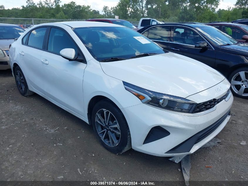 2023 KIA FORTE LXS