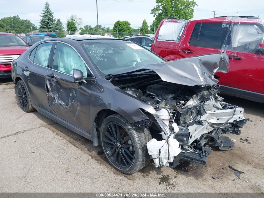 2023 TOYOTA CAMRY XSE