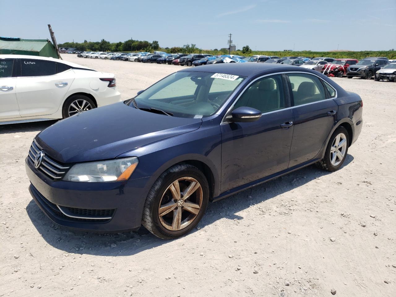 2012 VOLKSWAGEN PASSAT SE