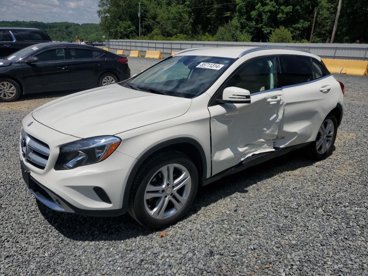 2015 MERCEDES-BENZ GLA 250 4MATIC