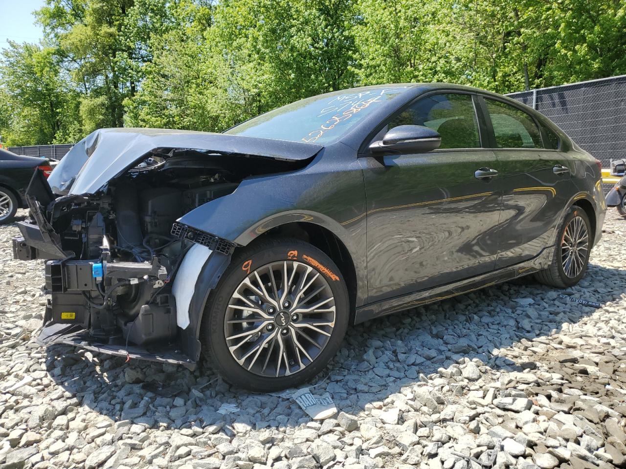 2024 KIA FORTE GT LINE