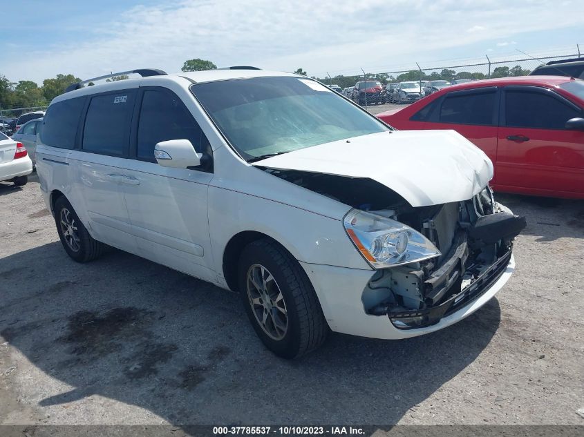 2014 KIA SEDONA LX