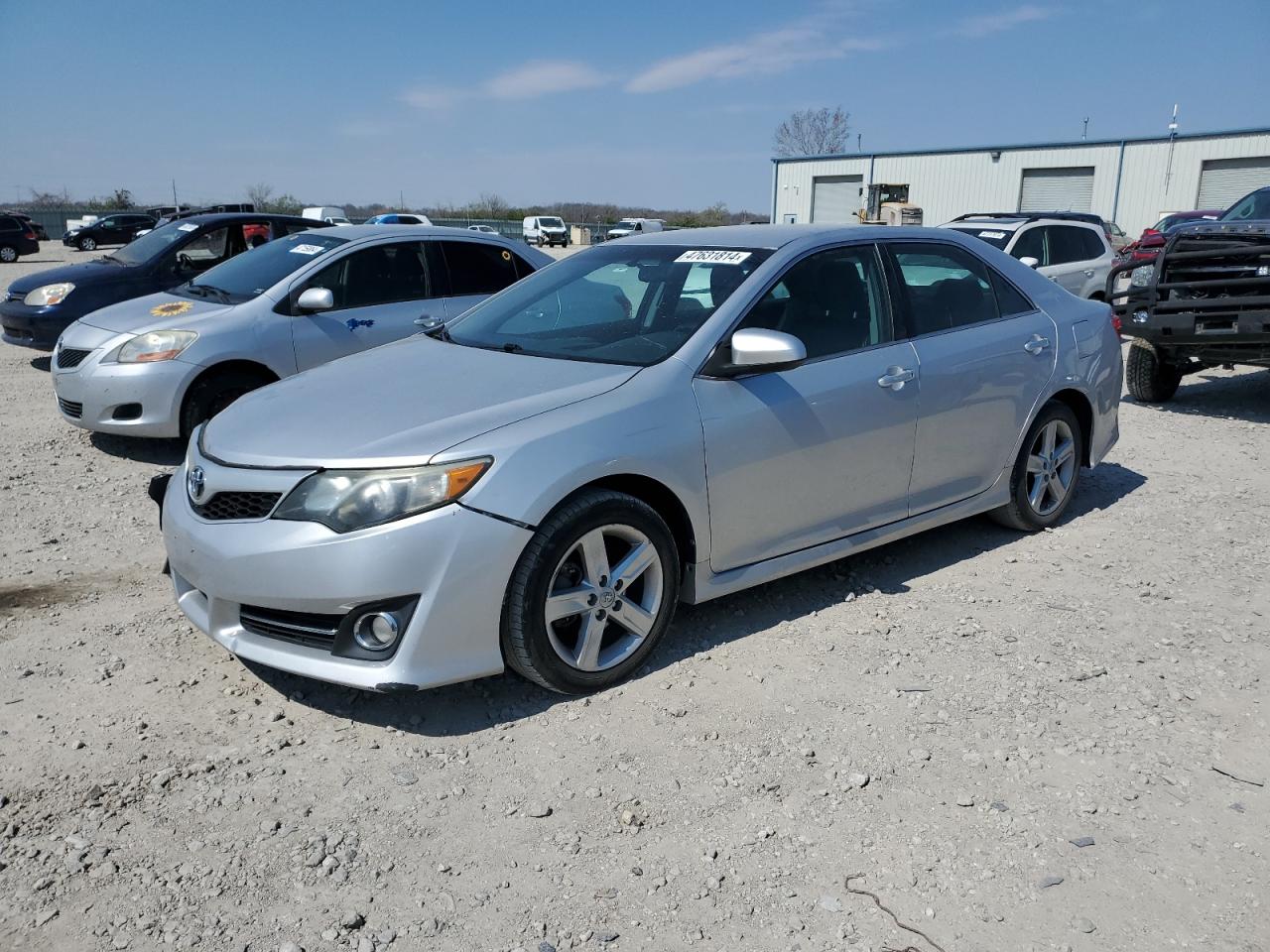 2014 TOYOTA CAMRY L