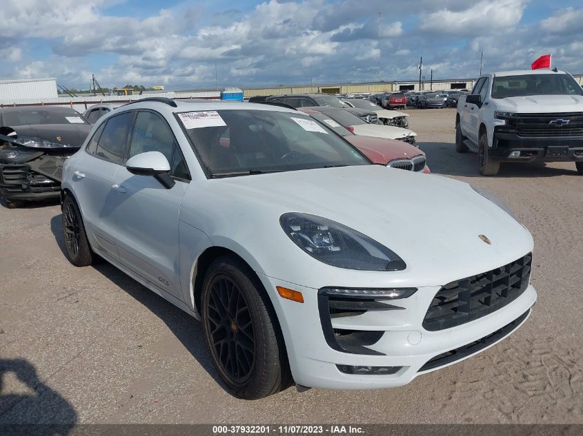 2017 PORSCHE MACAN GTS