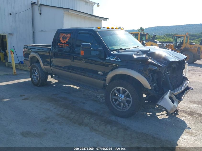 2013 FORD F-250 LARIAT