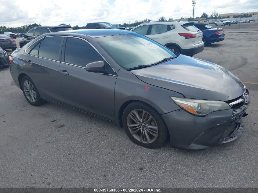 2015 TOYOTA CAMRY SE