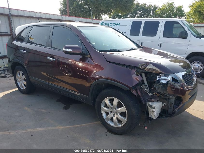 2013 KIA SORENTO LX