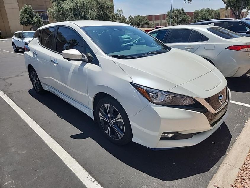 2021 NISSAN LEAF SV PLUS