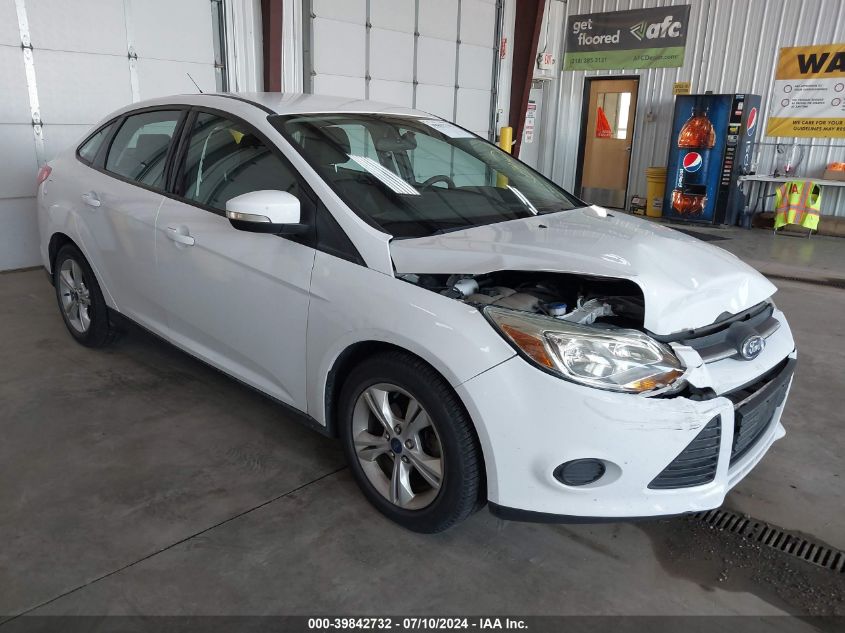 2014 FORD FOCUS SE