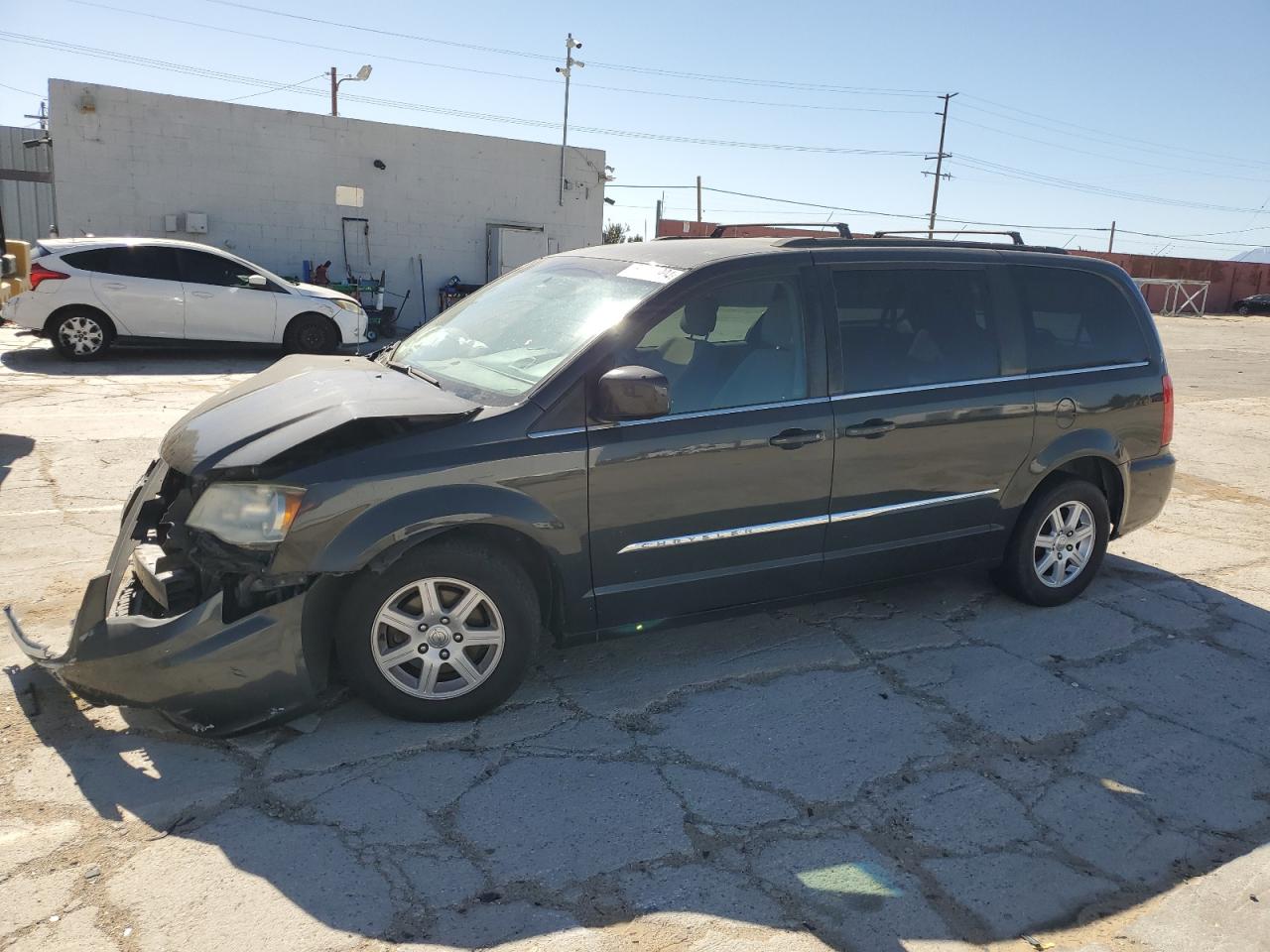 2011 CHRYSLER TOWN & COUNTRY TOURING