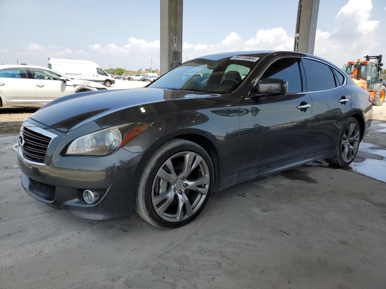 2013 INFINITI M37