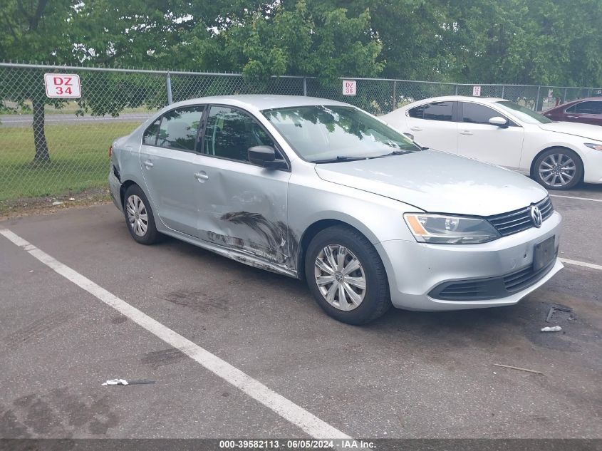 2013 VOLKSWAGEN JETTA S