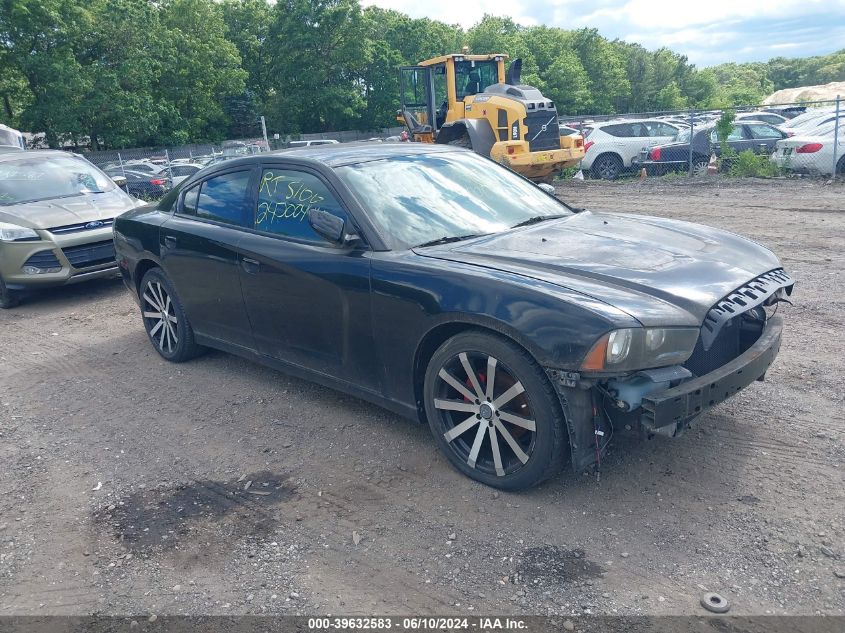 2013 DODGE CHARGER SE