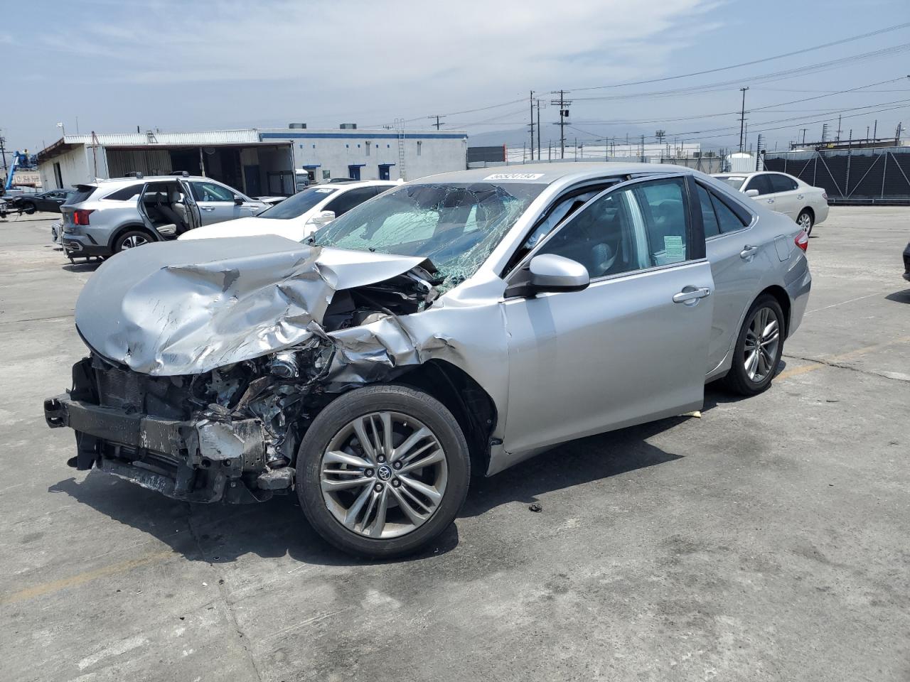 2015 TOYOTA CAMRY LE