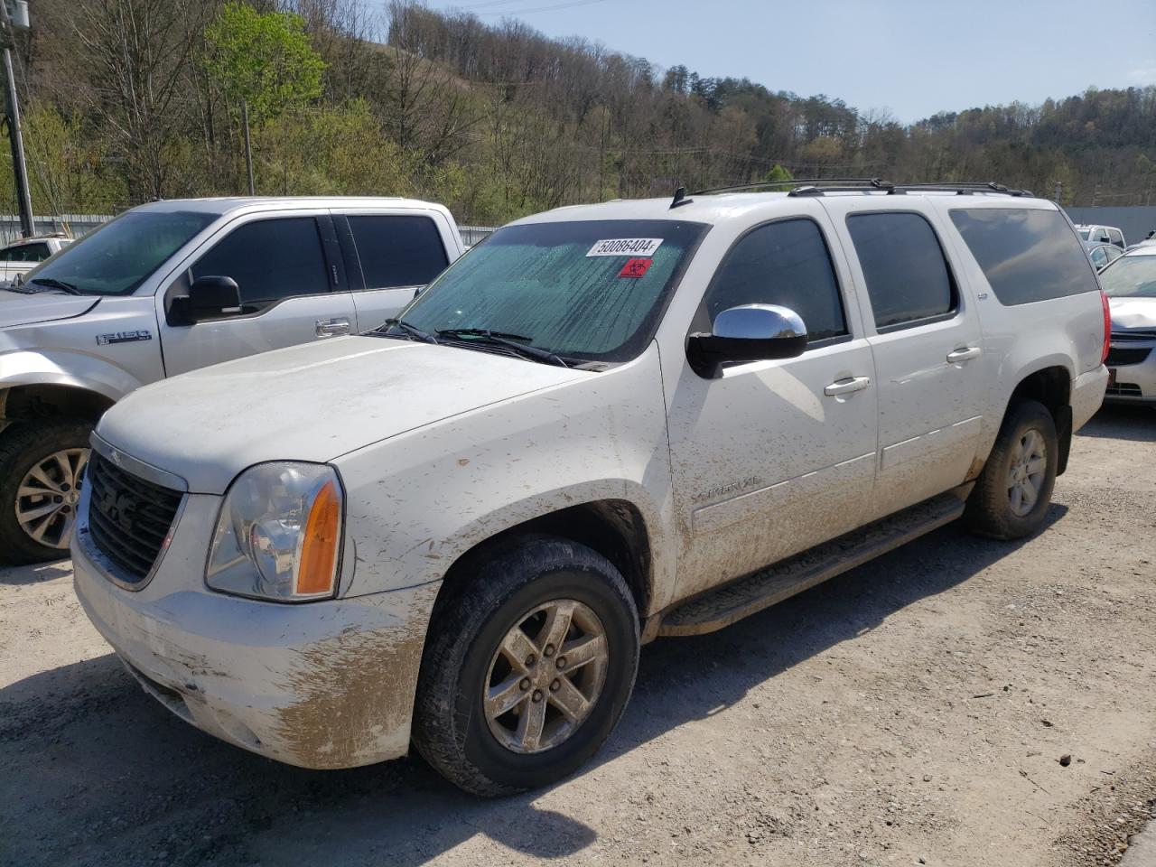 2011 GMC YUKON XL K1500 SLT