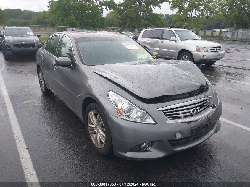 2015 INFINITI Q40