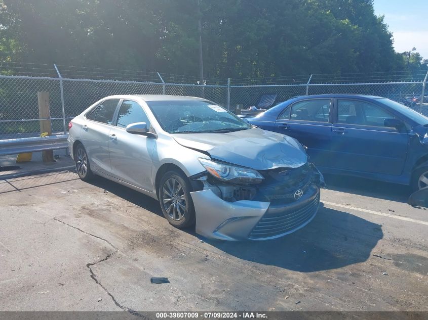 2016 TOYOTA CAMRY XLE