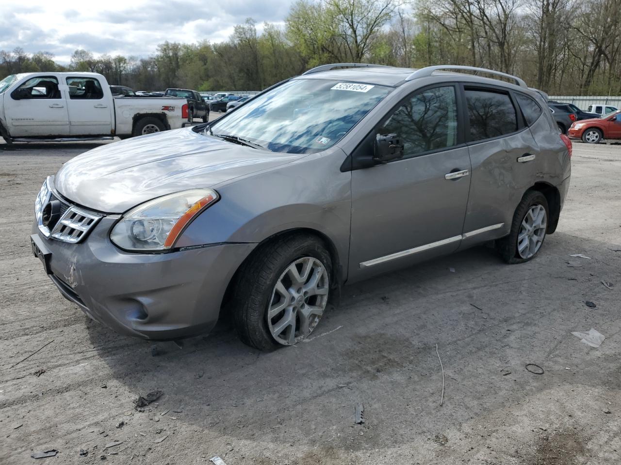 2013 NISSAN ROGUE S