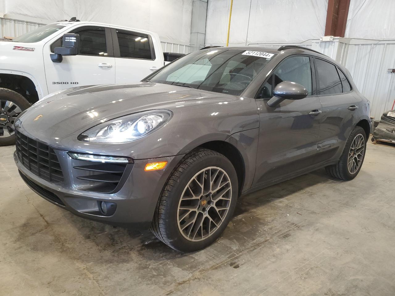 2015 PORSCHE MACAN S